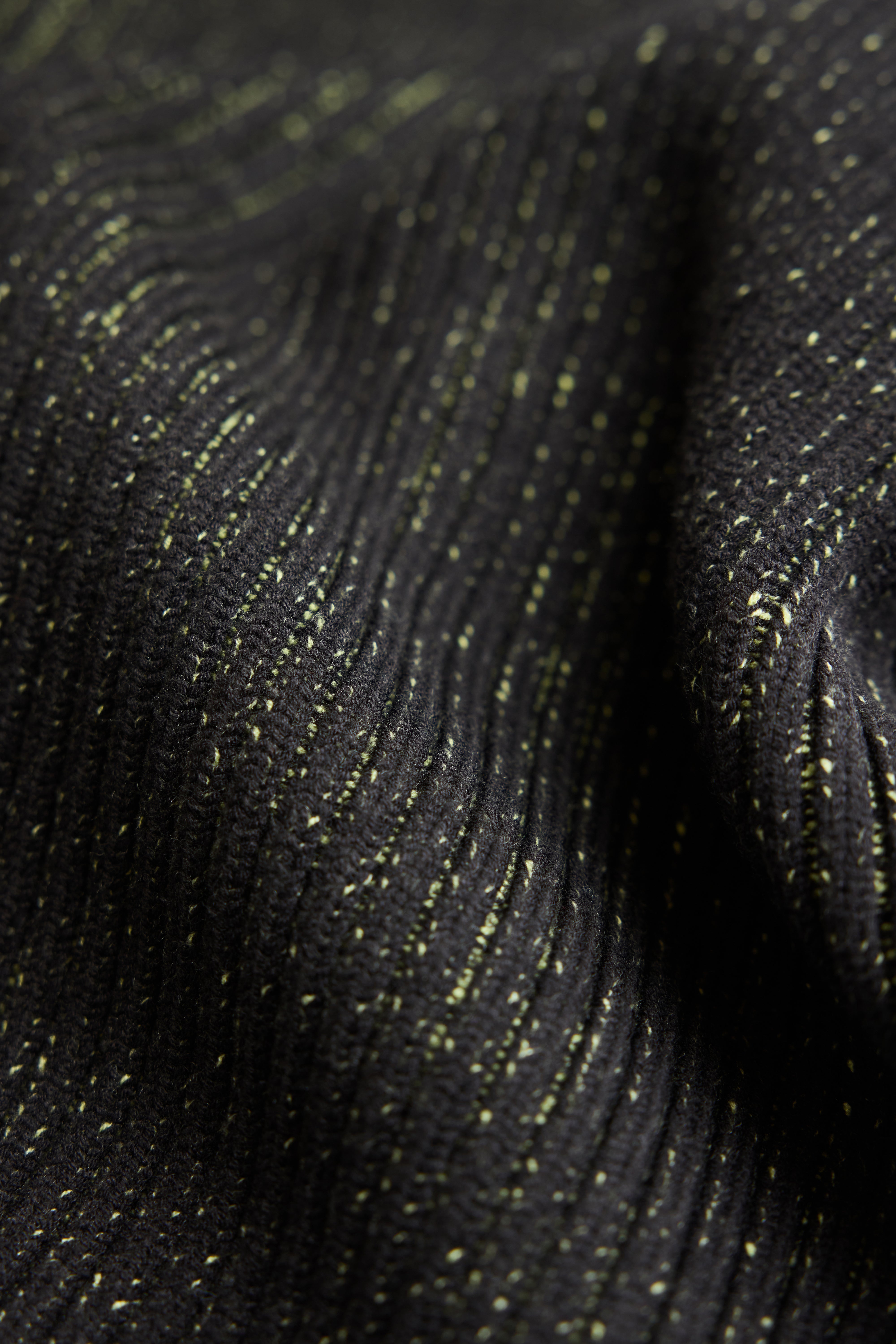 RAINS Sapa Knit Beanie Black/Acid Headwear