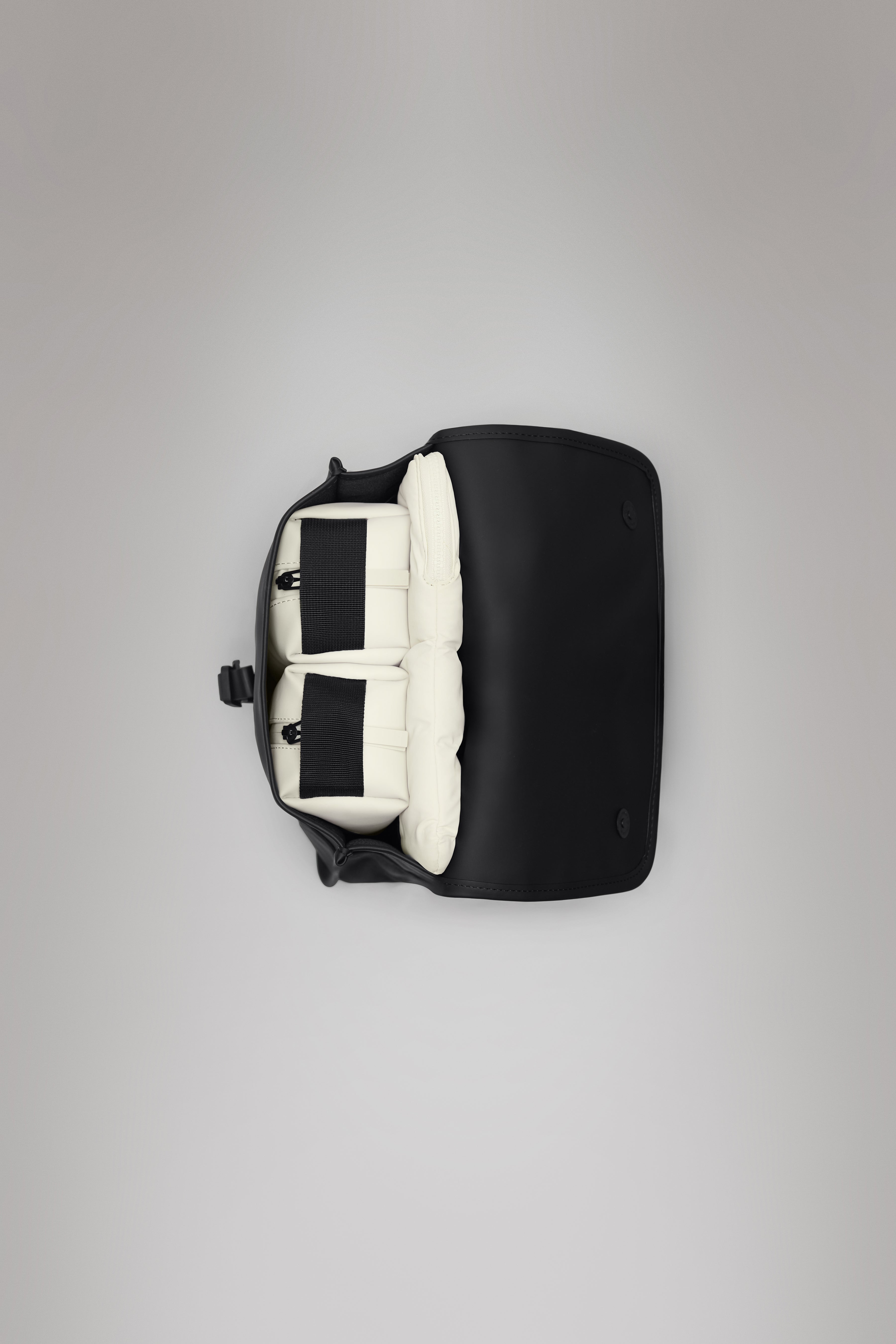 RAINS Backpack Micro Black 7L H35 x D7.50 x W27.50 cm Backpack
