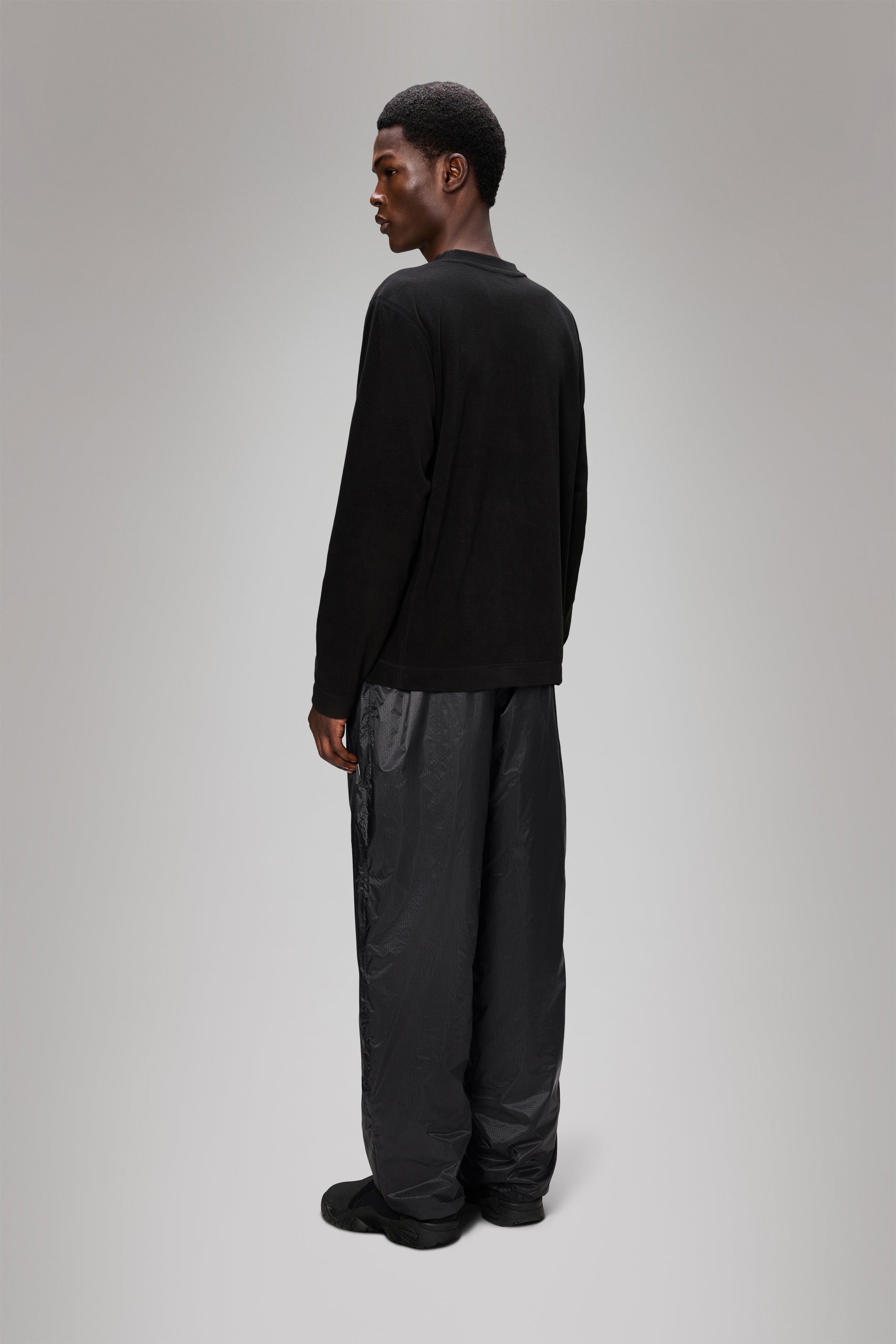 RAINS Addis Fleece Crewneck Black Crew Neck