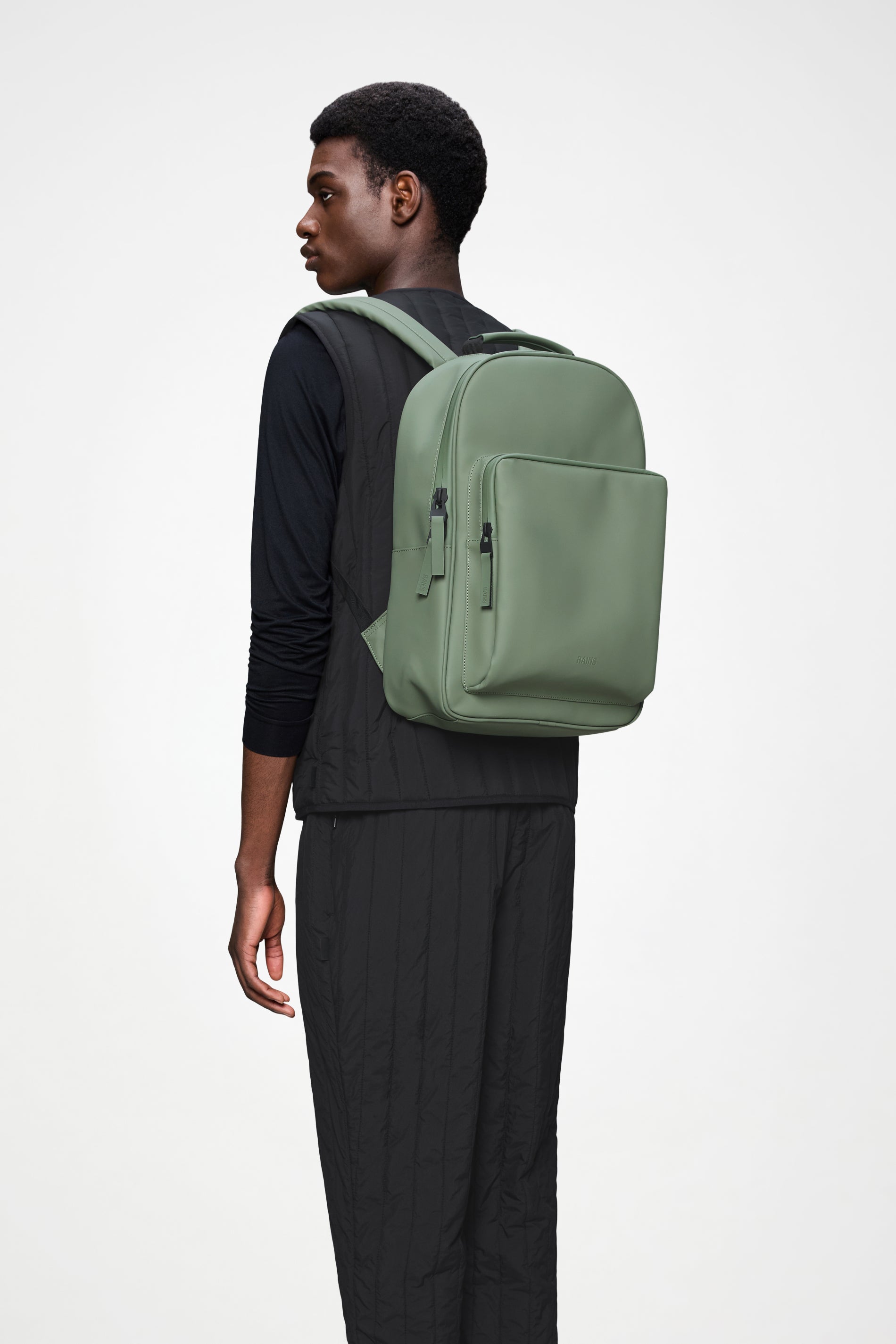 RAINS Book Daypack Large Well 15L H43 x D12 x W30 cm Backpack