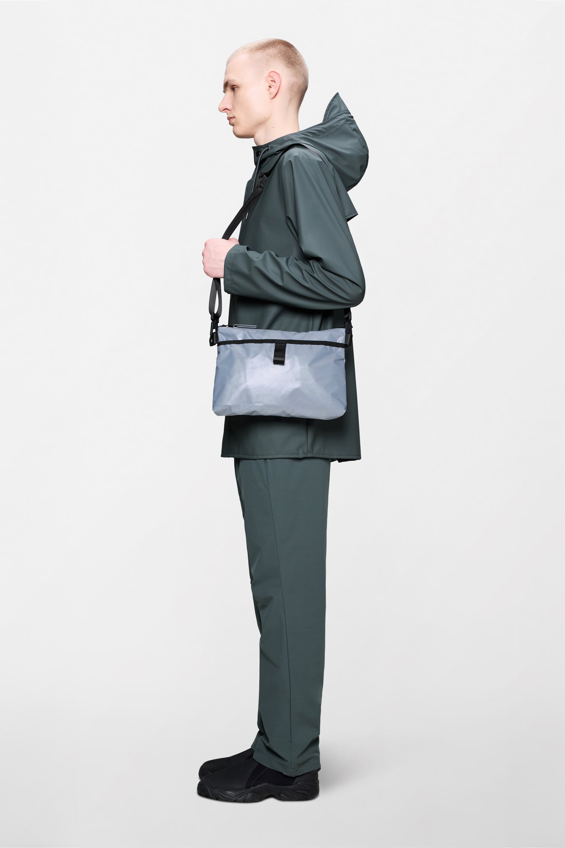 RAINS Sibu Musette Bag Pool 2.60L H21 x D3.50 x W30 cm Crossbody