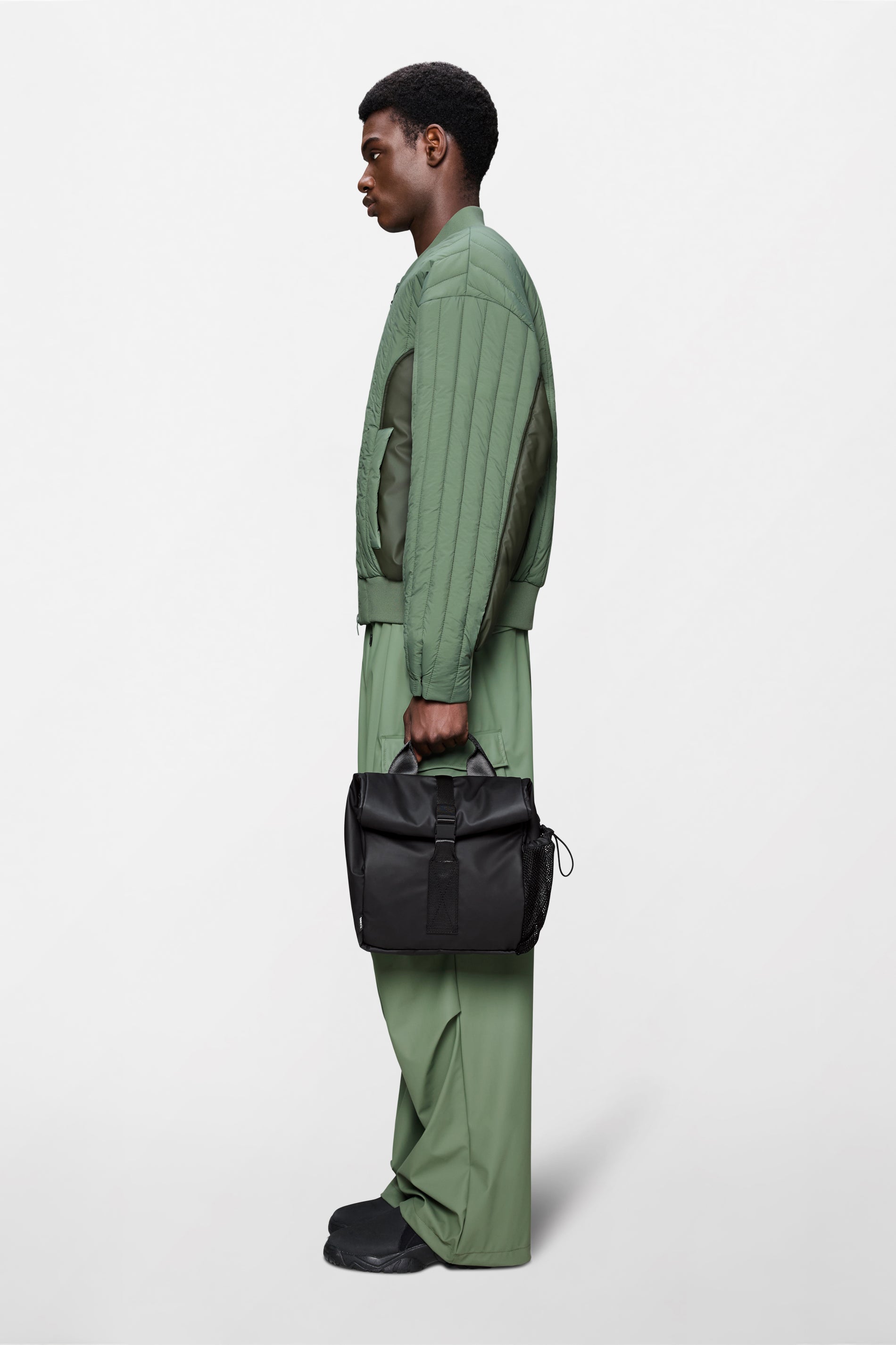 RAINS Lunch Bag Large Black Lunch Bag