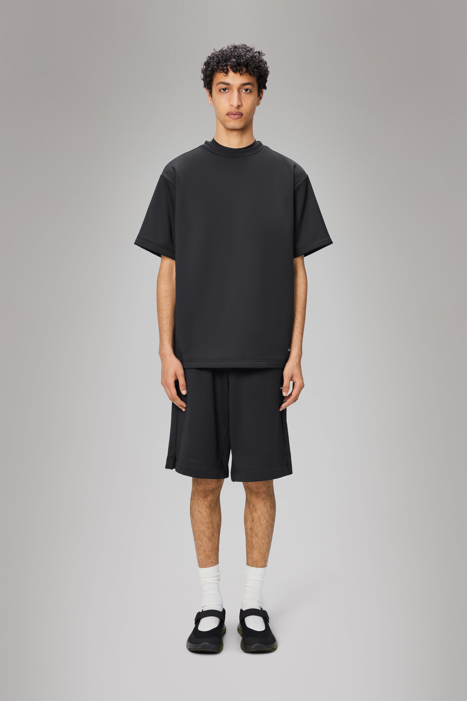 RAINS Sintra Fleece Tee Black Crew Neck