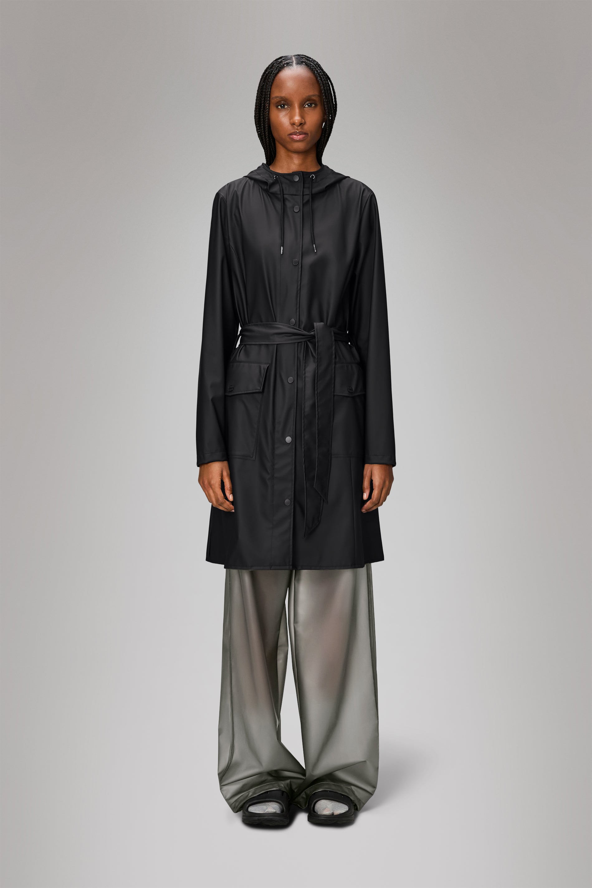 RAINS Curve Long Jacket
Black Jacket