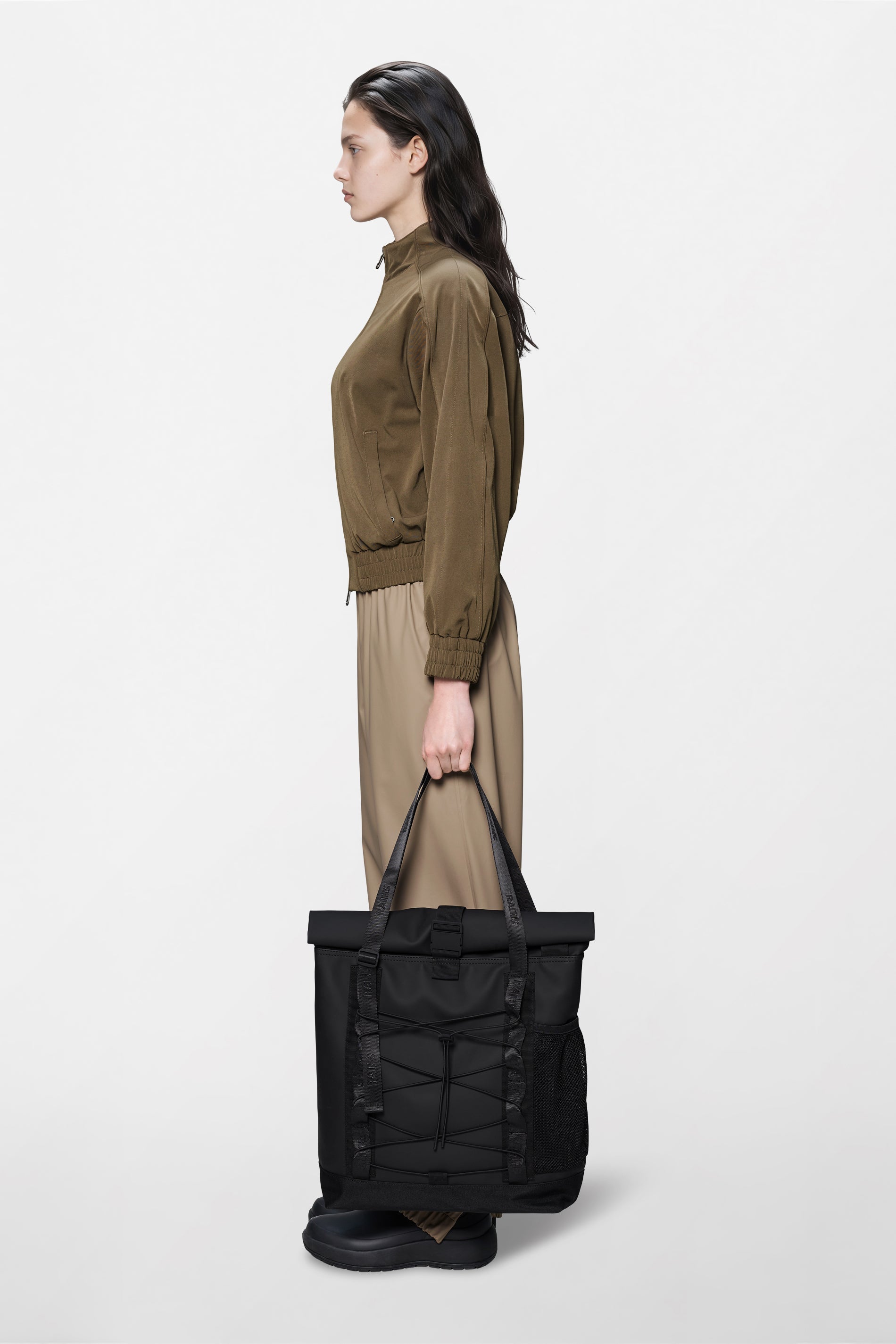RAINS Trail Rolltop Tote Bag Black 25L H47 x D13 x W35 cm Tote