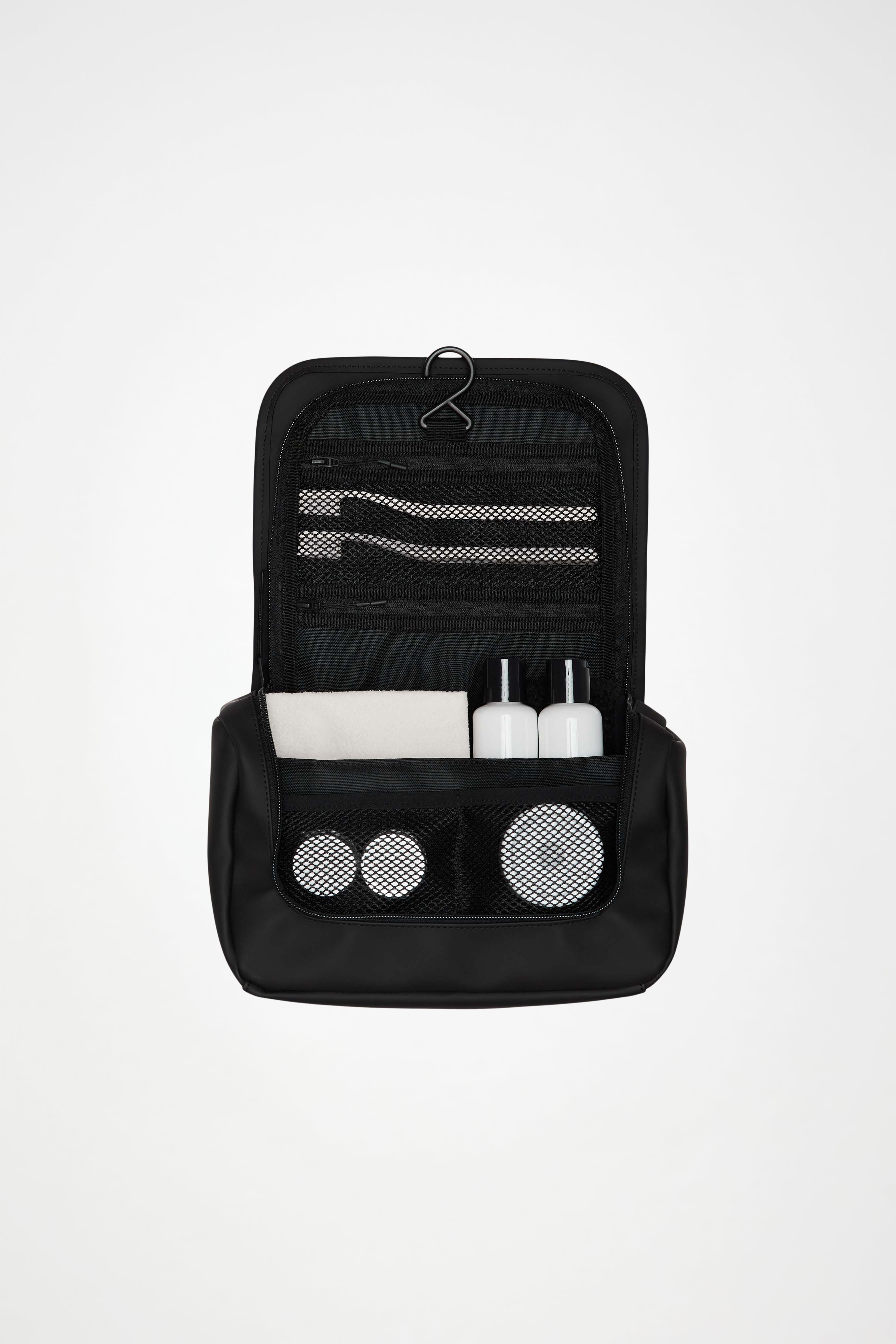 RAINS Texel Wash Bag Kiln 5.50L H18 x D12 x W26 cm Wash Bag