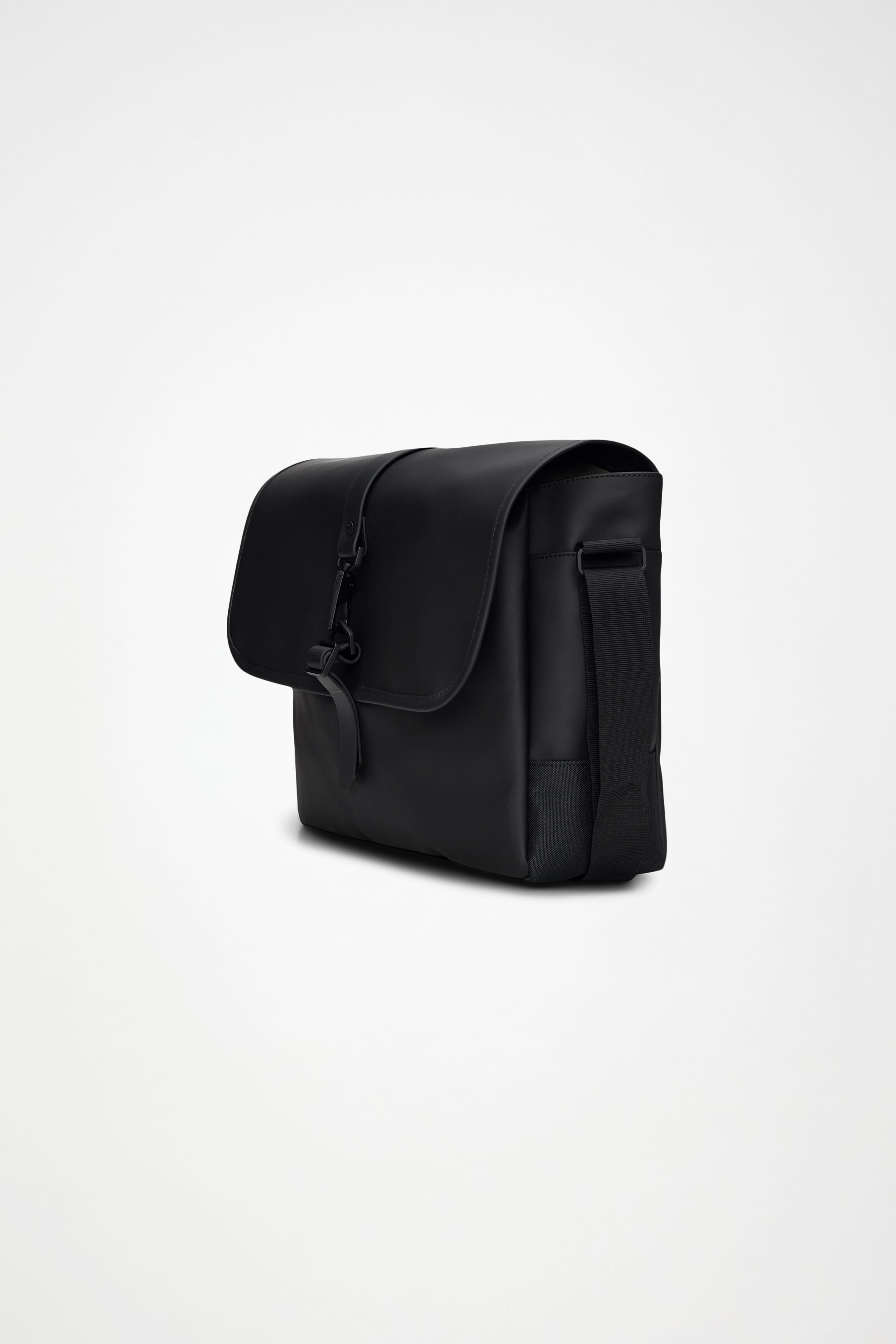 RAINS Messenger Bag Black Messenger
