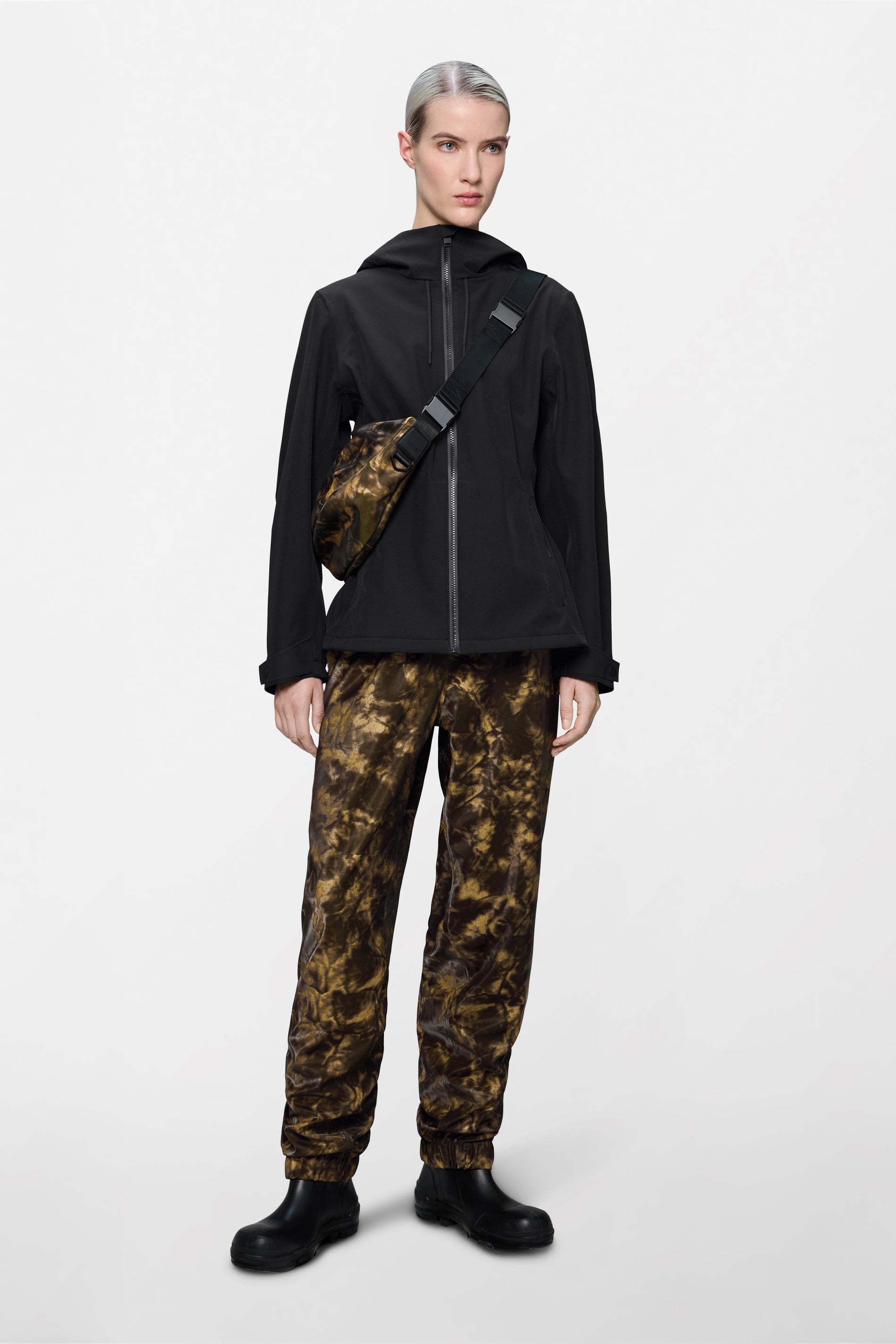 RAINS Suva Softshell W Jacket Black Jacket