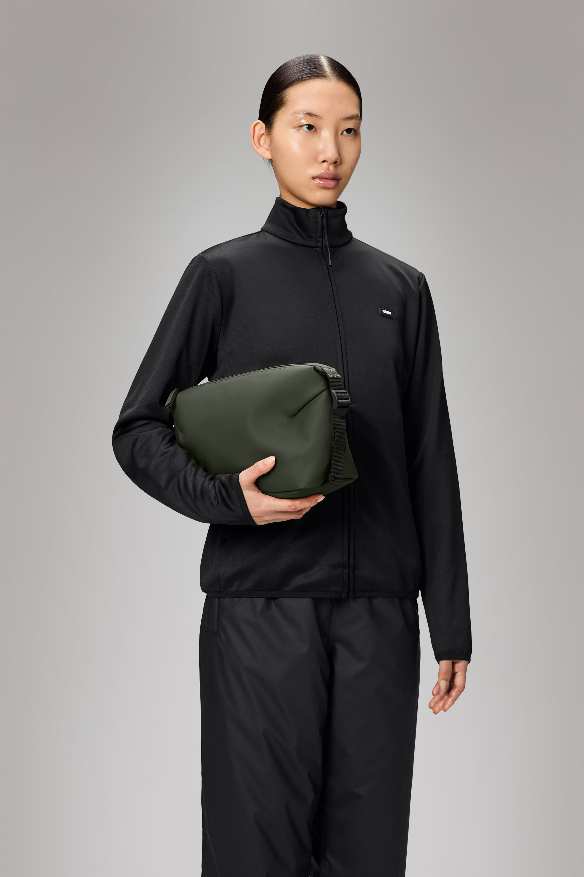 RAINS Hilo Wash Bag Green 4.40L H18 x D12 x W26 cm Wash Bag