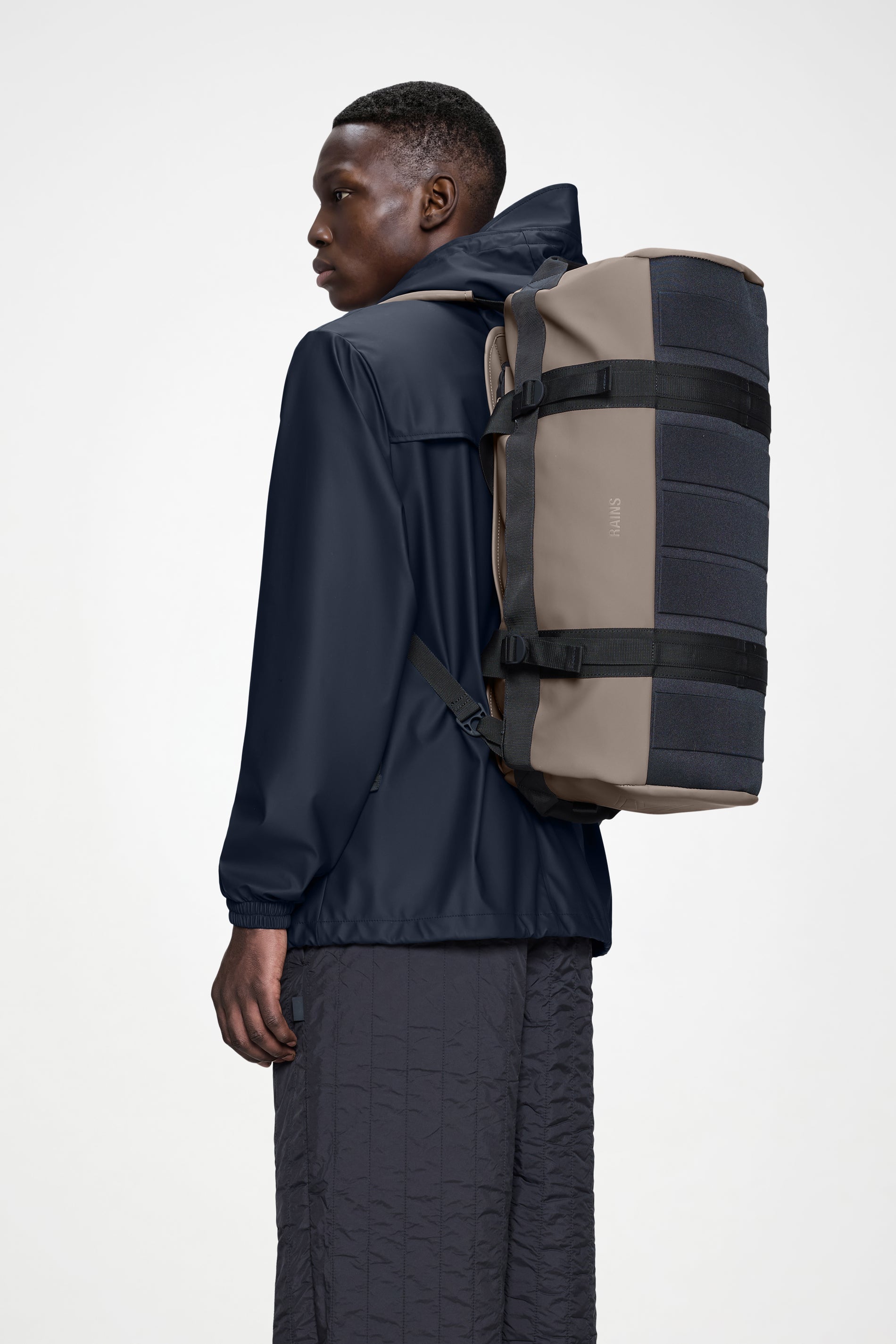 RAINS Texel Duffel Bag Small Cinder 43L H28 x D28 x W55 cm Duffel