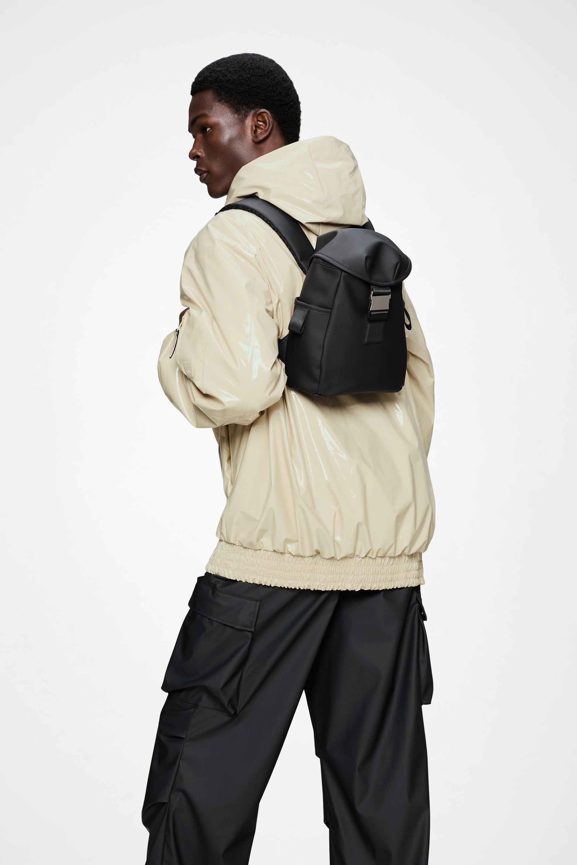 RAINS Valera Bucket Backpack Mini Black Backpack