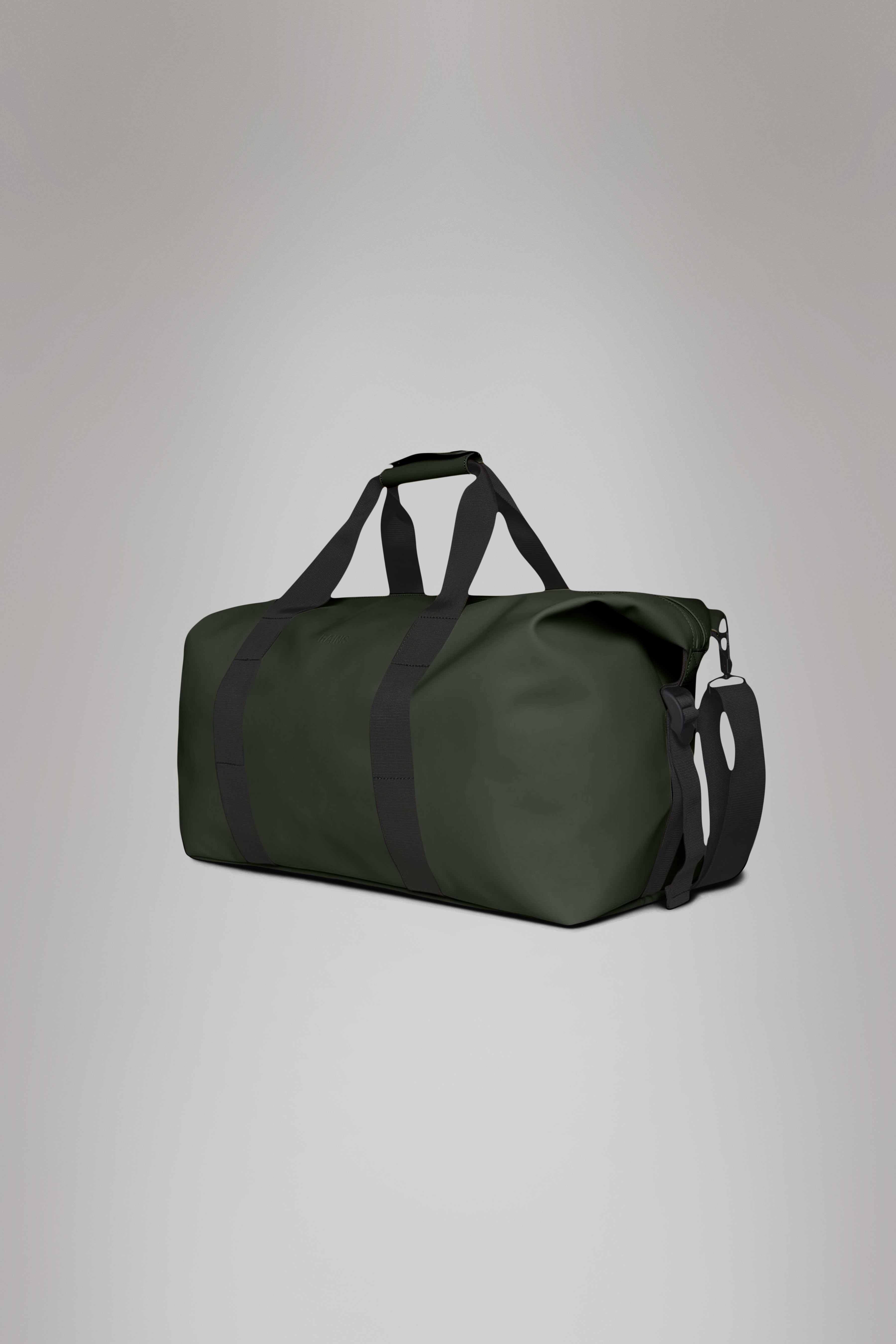 RAINS Hilo Weekend Bag Large Green 47L H40 x D27 x W70 cm Weekender