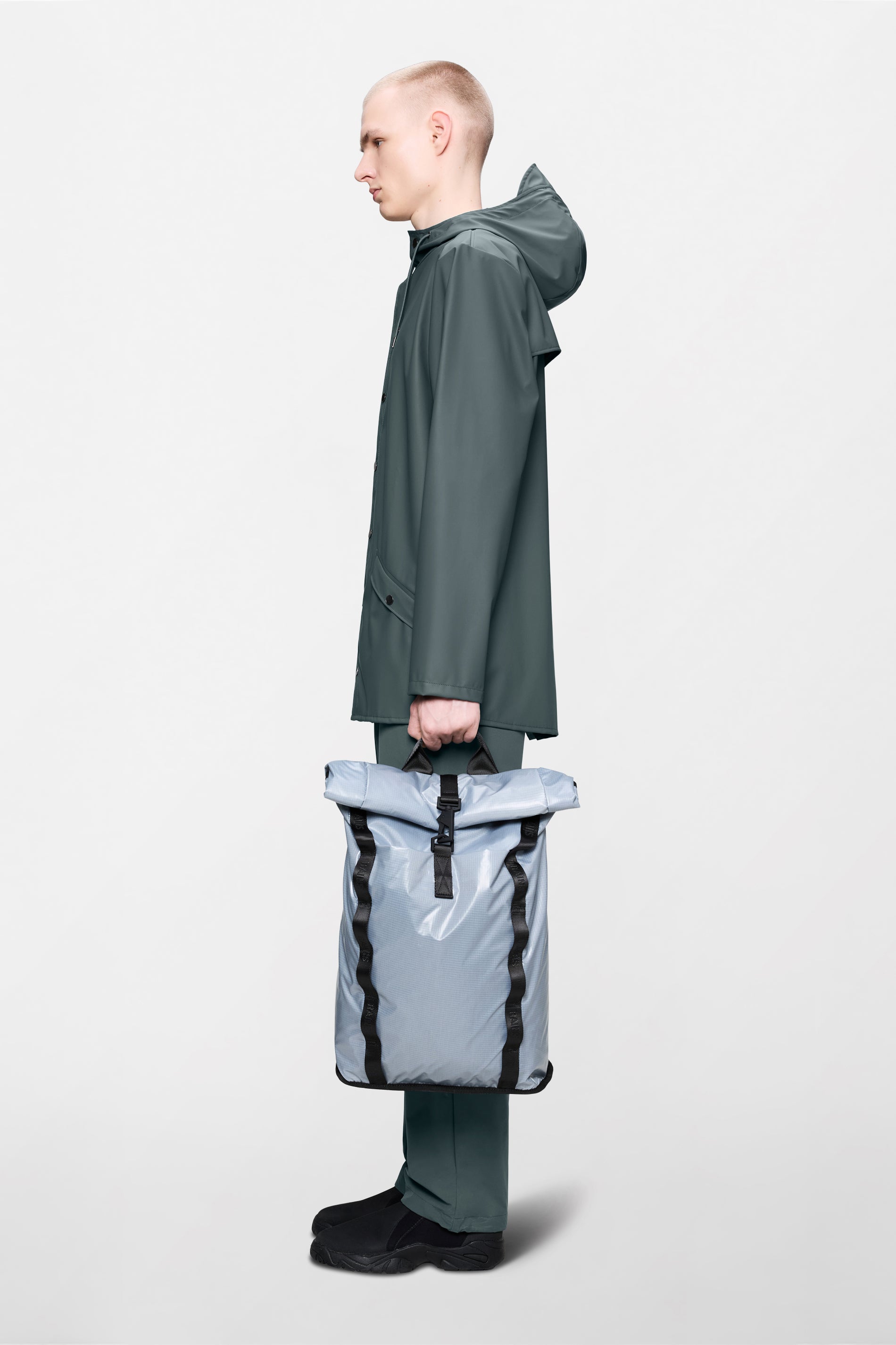 RAINS Sibu Rolltop Rucksack Pool 16L H46 x D12 x W30 cm Backpack