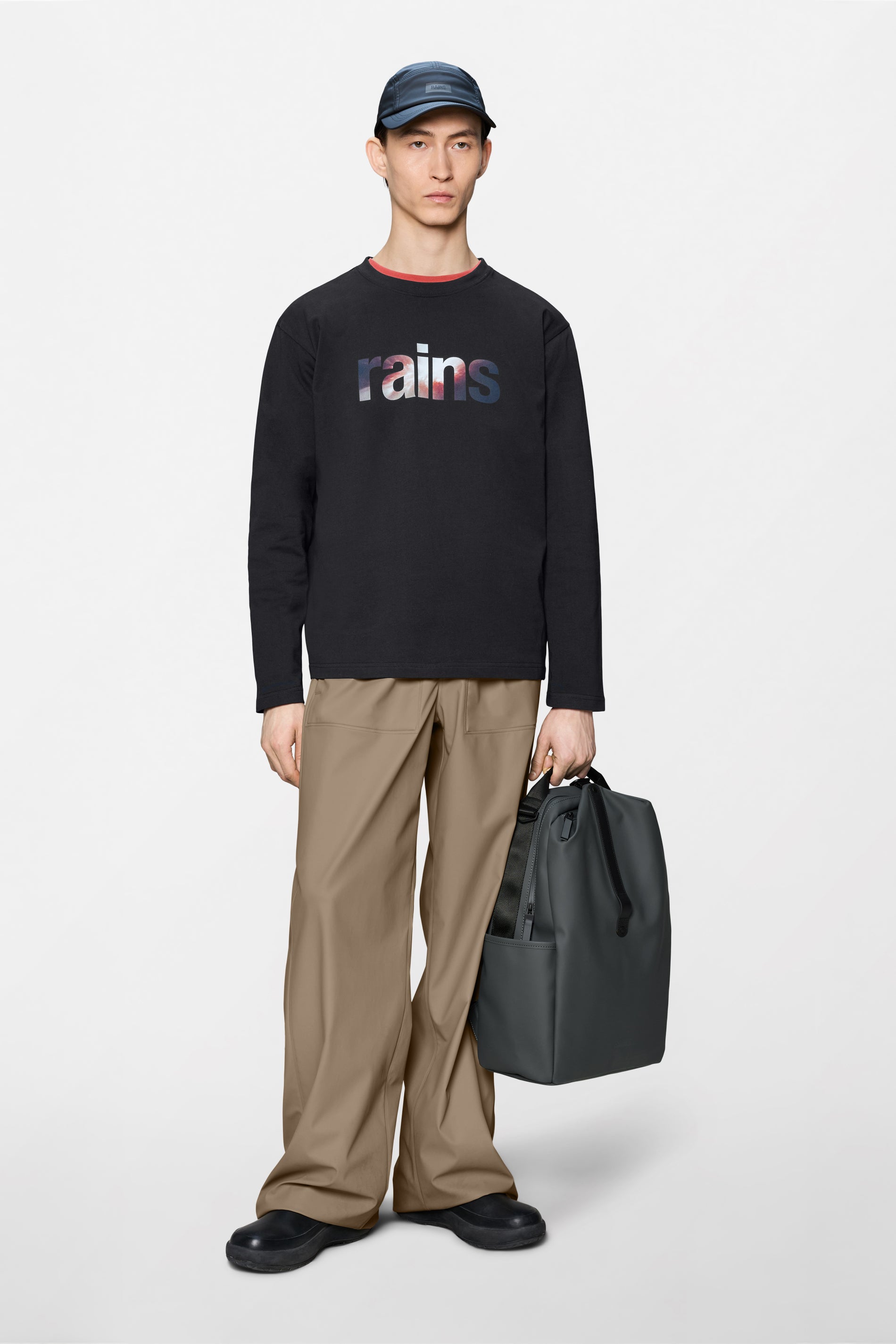 RAINS Classic Long Sleeve T-shirt Sky Black Long Sleeve