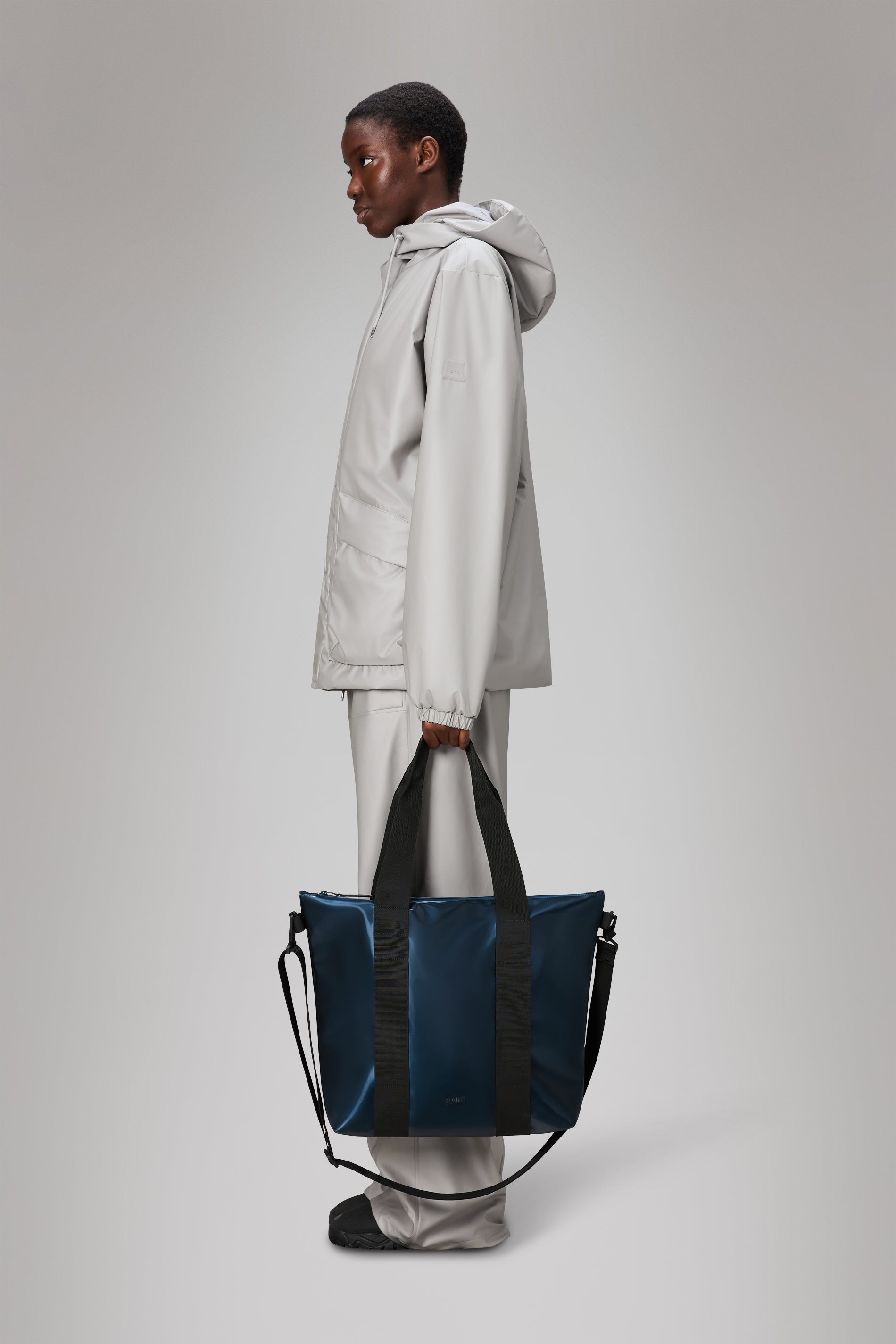 RAINS Tote Bag Mini Spill 16L H36 x D13 x W40 cm Tote