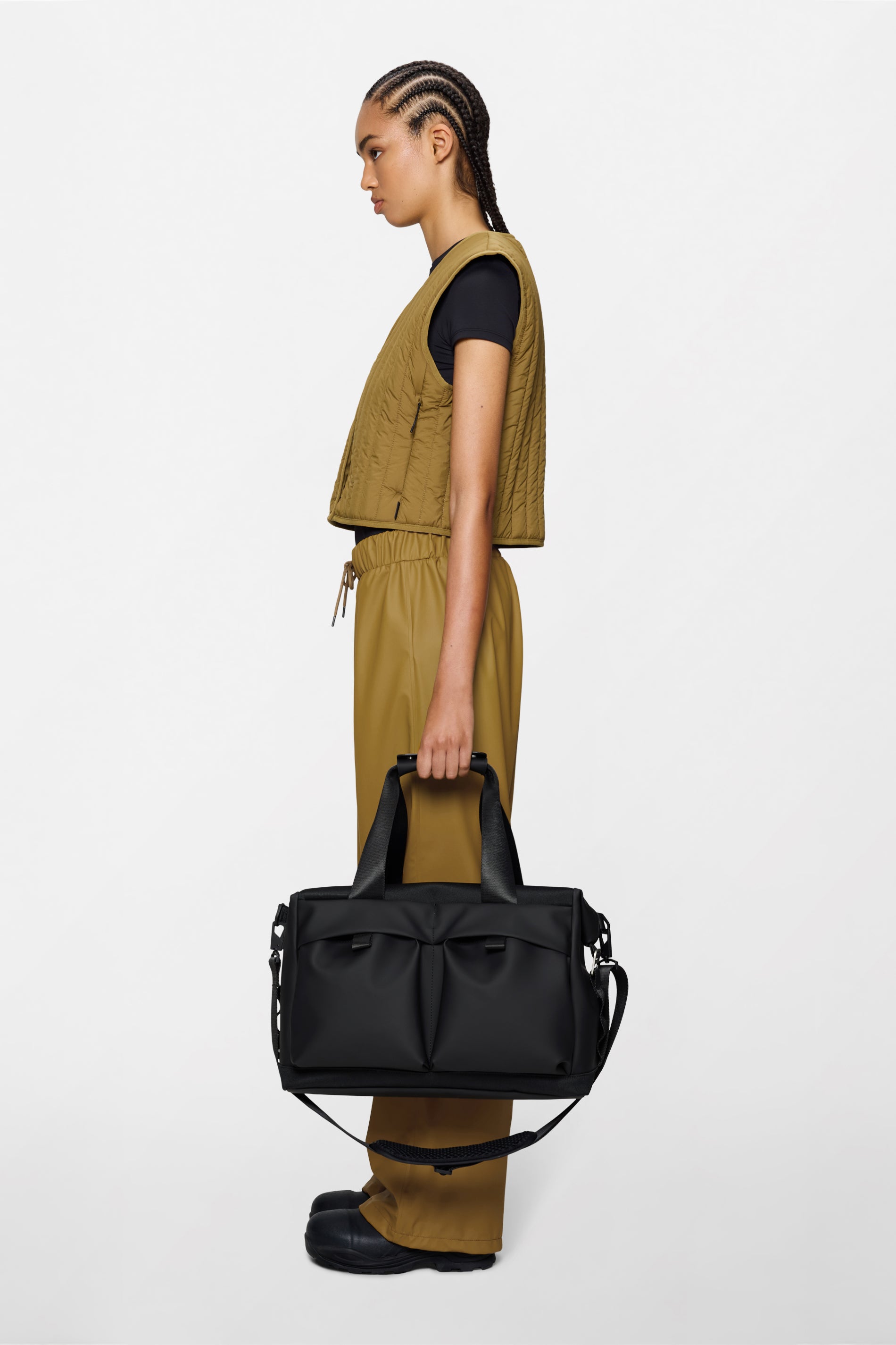 RAINS Otaru Weekend Bag Small Black 23L H30 x D20 x W42 cm Weekender