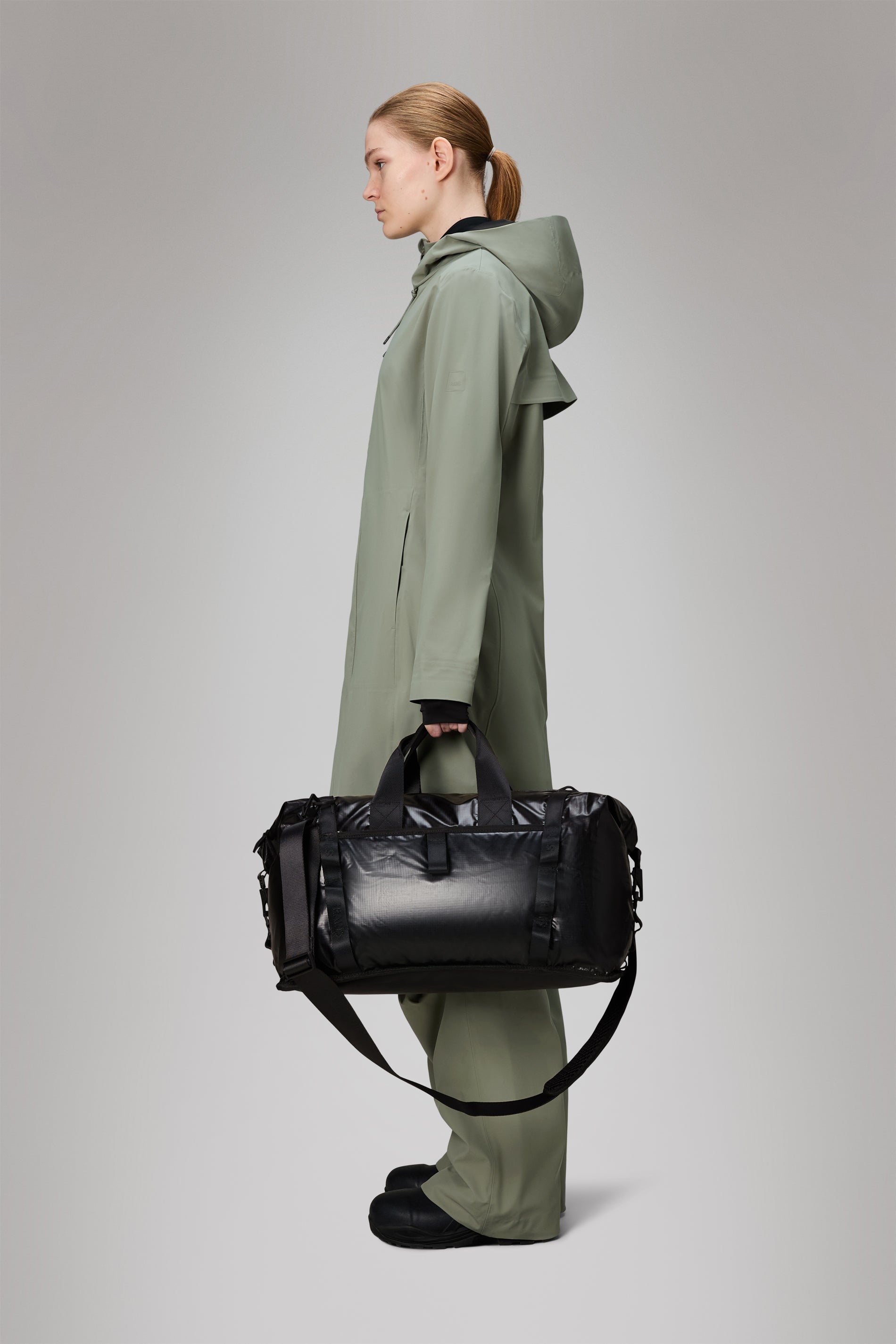 RAINS Sibu Weekend Bag Black Weekender