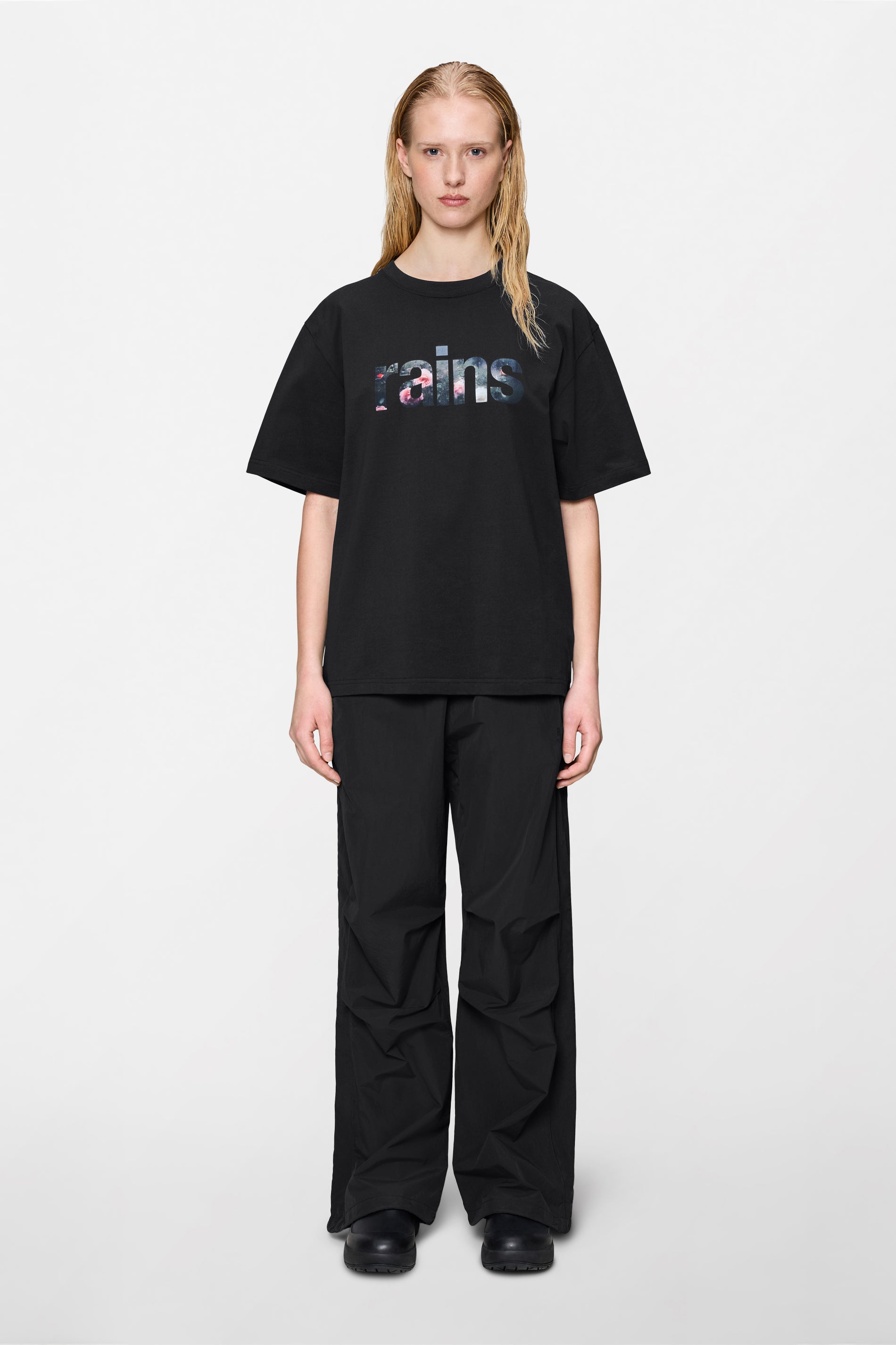 Classic T-shirt Roses