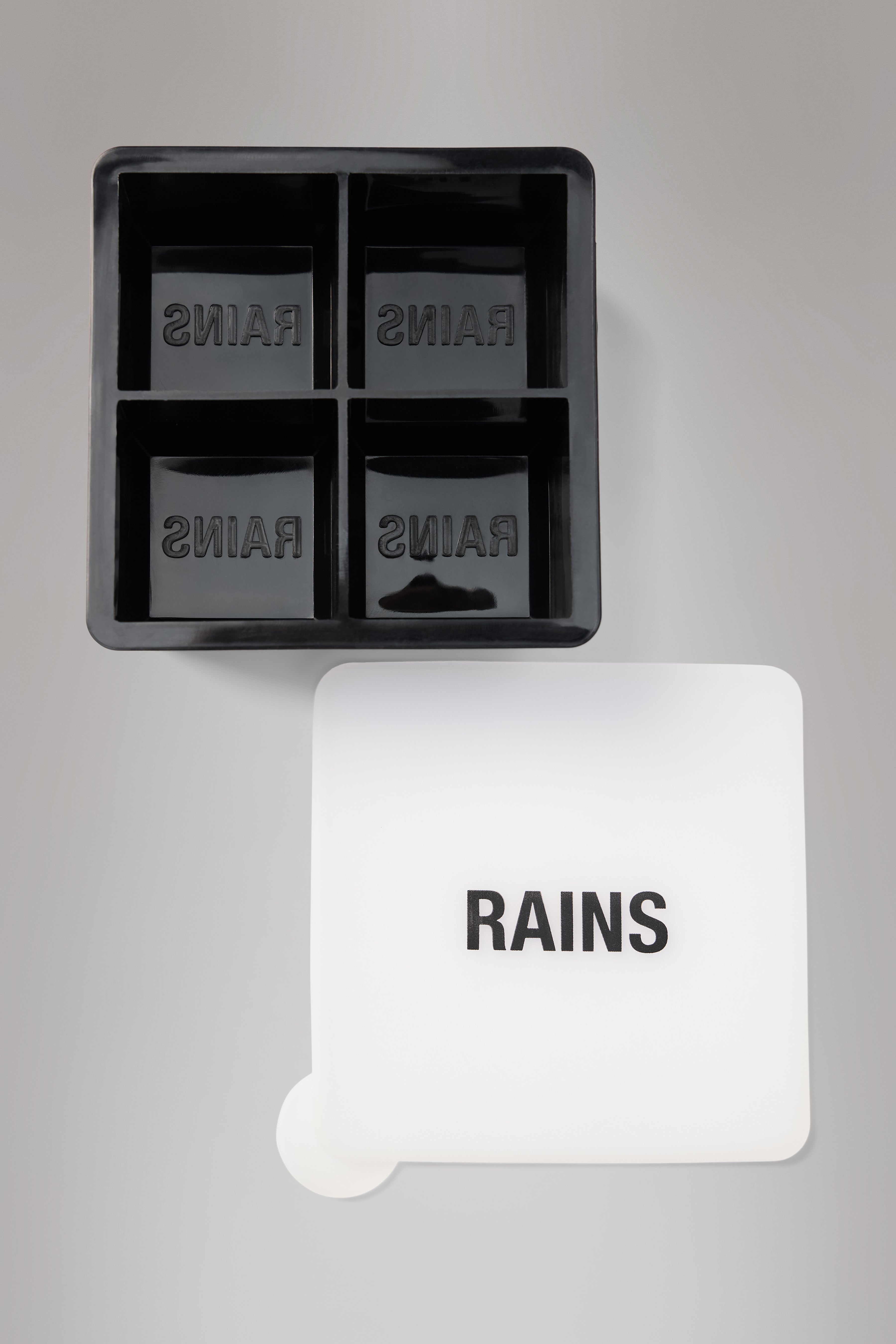RAINS Rains Ice Cube Tray Black BWP